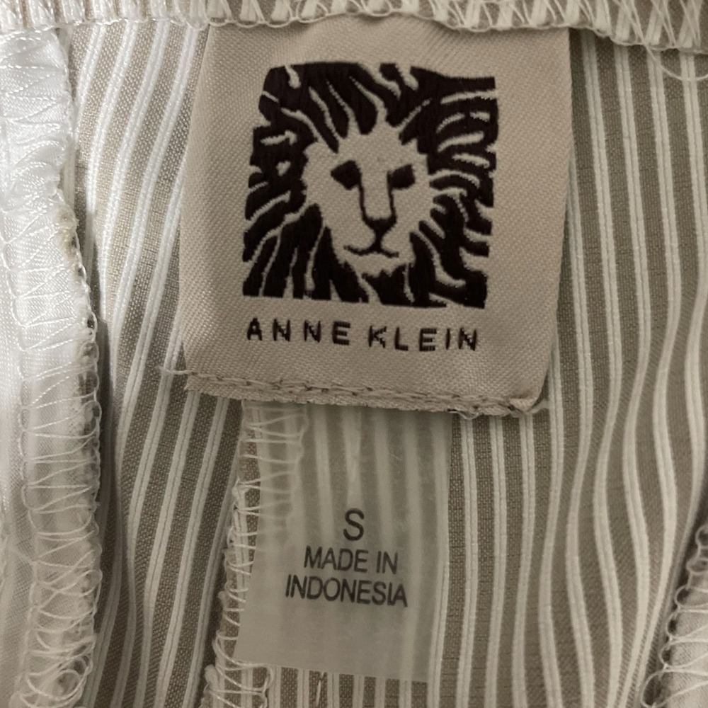 Anne Klein Slim Crop Pants Taupe White Pinstripe Pull On Trousers Size S NEW - Picture 6 of 12